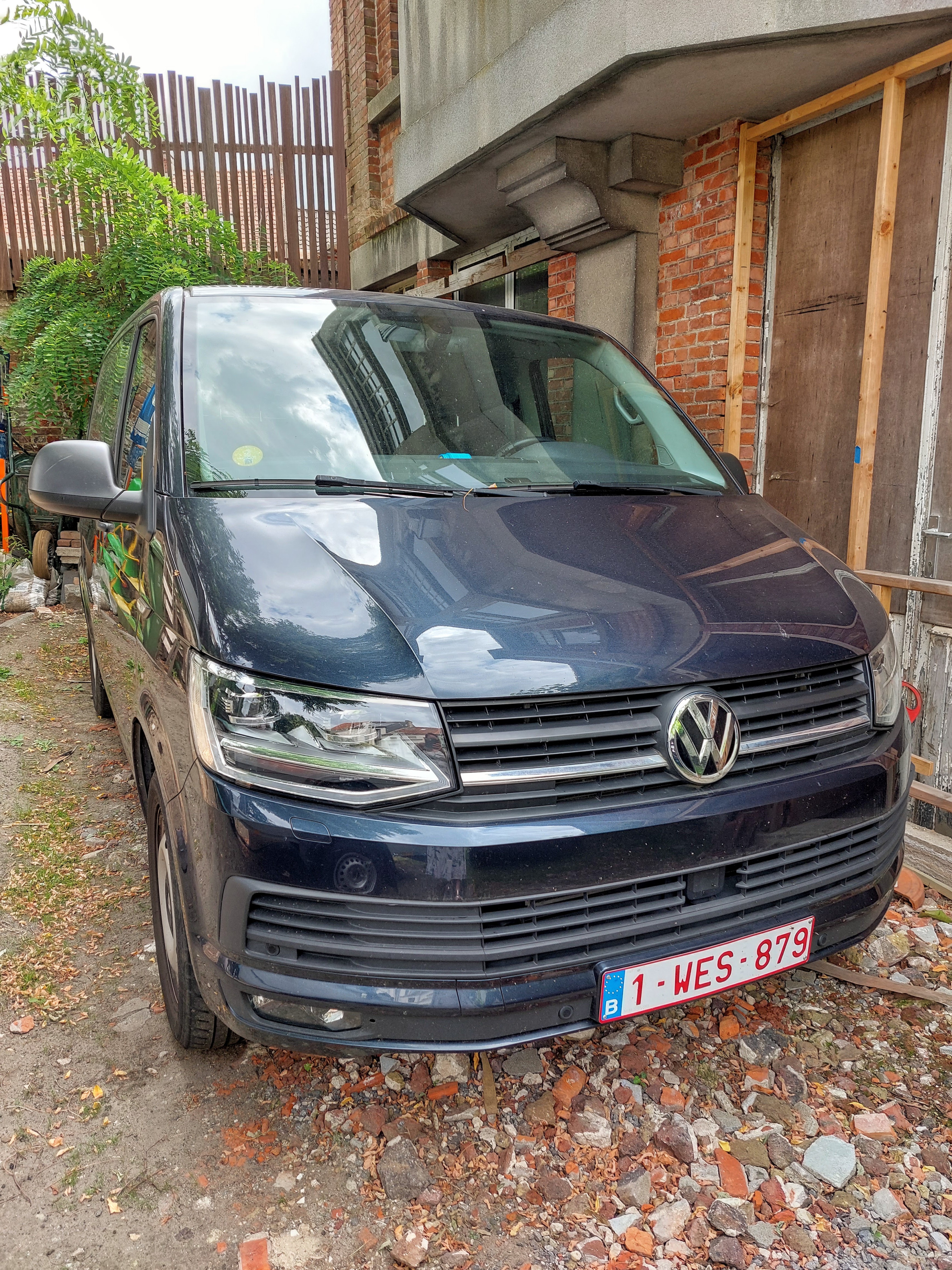 VW Multivan vooraanzicht